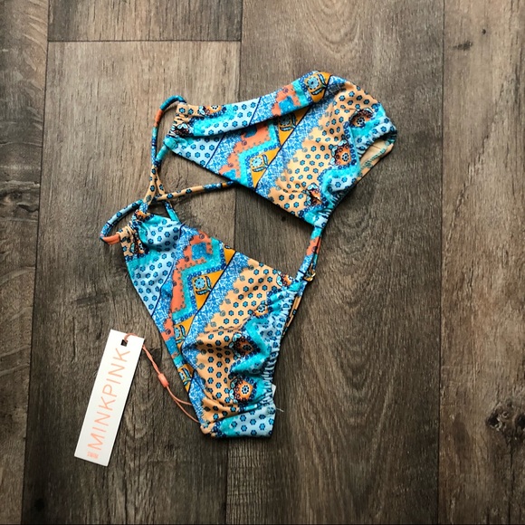 NWT MINKPINK BOHO BIKINI TOP SIZE SMALL - Picture 7 of 8